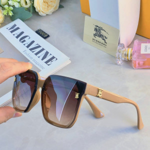 BURBERRY 여성 선글라스